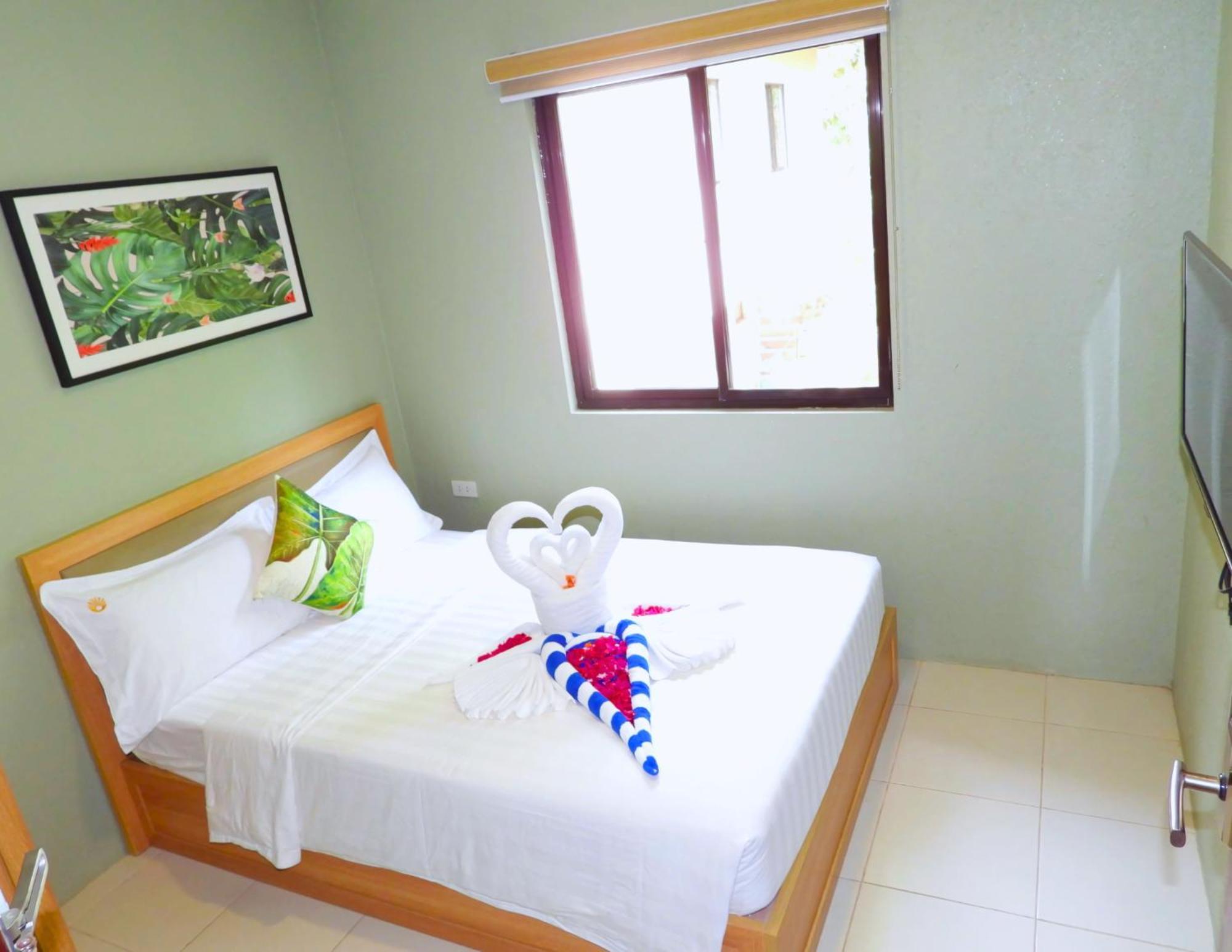 Pearl Vista De Coron Resort Hotel Exterior photo
