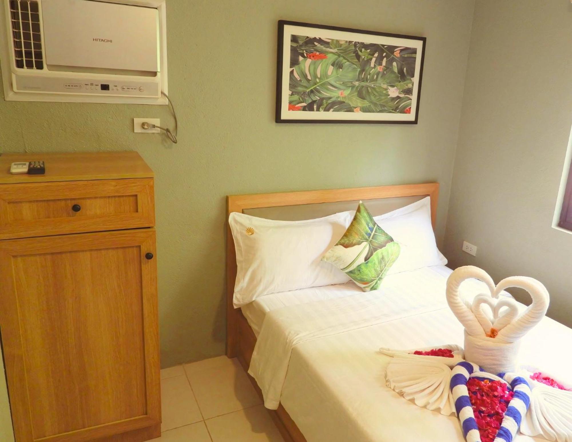 Pearl Vista De Coron Resort Hotel Exterior photo